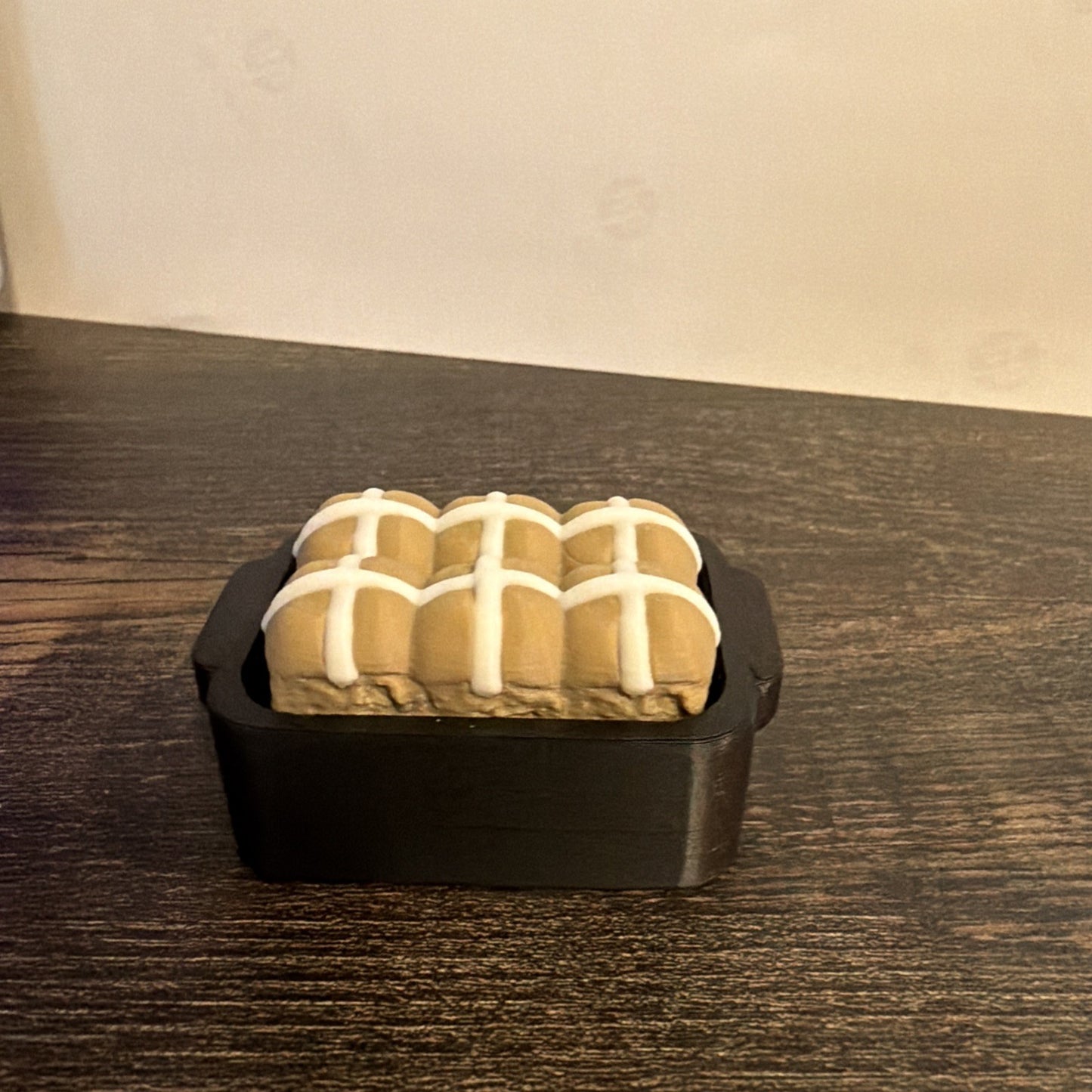 Hot Cross Bunns Fidget Clicker2