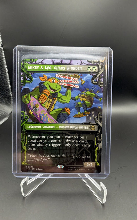 Mikey & Leo, Chaos & Order (Showcase) Teenage Mutant Ninja Turtles Regular0